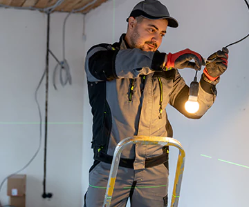 electric lighting services in Dubai